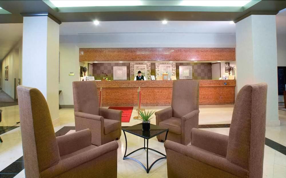 Embassy Suites By Hilton Baltimore At BWI Airport Linthicum Interior photo